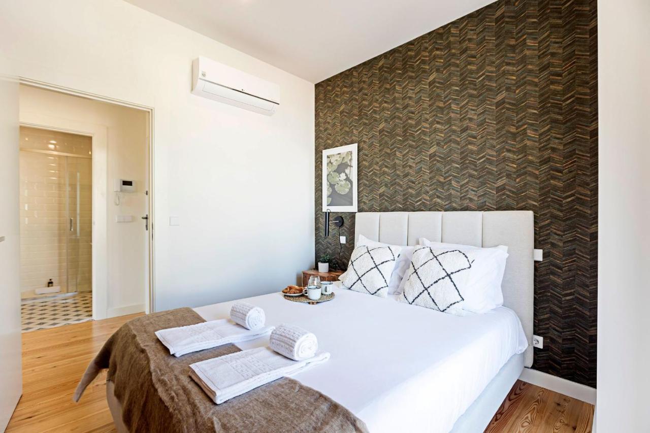 Stunning Duplex Near River By Lovelystay Порто Екстериор снимка